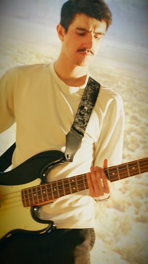 6.1K views | Le rock demande du caractère. La série Eko Tribute rend hommage aux modèles les plus identifiés du marché et offre une version accessible, fiable et inspirante. | Algam Webstore | Facebook