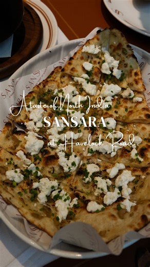 Looking for Indian cuisine with a twist? Sansara brings royal-inspired North Indian dishes to the table, from an olive-goat cheese naan, to a curry enjoyed by hunting royals! Sansara 📍 Grand Copthorne Waterfront Hotel Singapore, 392 Havelock Road This was a hosted tasting. Video by Roma Chonkar/HungryGoWhere Read more here: go.hungrygowhere.com/sansara-singapore ➡️ Follow HungryGoWhere on Telegram: https://t.me/hungrygowheresg | HungryGoWhere