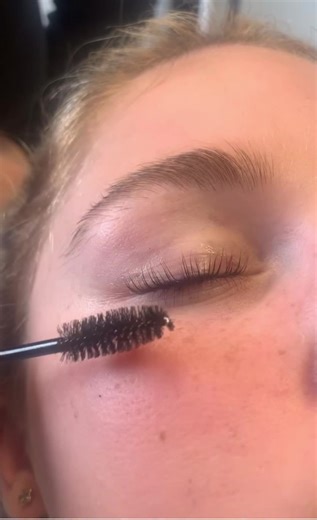 Del-pinto beauty on TikTok