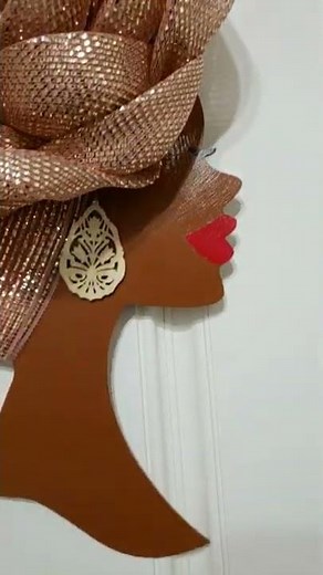 Diva Wreath #diva #globalart #wreath #decor #homedecor