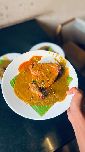 തവക്കടയിലെ തവ ചിക്കൻ 😋 @madeats_restaurant #chickentawamasala #foodie #food #foodporn #chickentawa #beeftawa #chickentawafry #sawayachicken | Foodie World