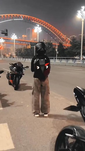 Click the link on my homepage to buy this led backpack#motorcycle #mo...reel000 | MOTOR LOVER | Facebook