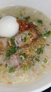 Homemade Lugaw overload🌧️ #porridge #porridgerecipe #porridgebowl #poridgefordinner #lugawoverload #lugaw #fypviralシ #gotolugaw #GotoOverload | Glaiza D Gonzales
