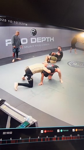 Live Rolls only available @prodepthbjjacademy 🎥 Full Adult and Kids classes coming soon!!!! 👊🏻 Thank you to my friends who came out this week: @noahdiaz_03 @matt_beljak @kenmeansweapon #jiujitsu #grappling #wrestling #ninja #martialarts #flow #scramble | Tyler Beneke