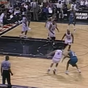 For some of you who forgot how great Grant Hill was in his prime before the ankle injuries. • #sports #basketball #fitness #granthill #fitness #nba | Obi Obadike