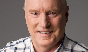 Stone the flamin' crows, Alf Stewart's not leaving 'Home & Away' after all
