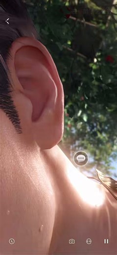 good lord when he says 妹妹看着我 i melted... AND THE SWEAT COMING DOWN HIS FACE? OH I NEVER NOTICED ON MY POTATO PHONE BEFORE 😭😭😭