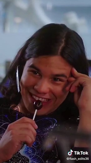 ⚡️THE FLASH⚡️ on TikTok