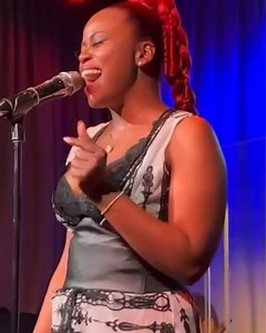 Promise me you will 🤝 Have a Merry Xmas with ❤️ from your Smooth Soulful Songstress xoxo ErinStevensonMusic.com @followers | Erin Stevenson Music