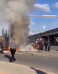 18 reactions · 6 comments | Check out this incident in Laredo Tx. Do you believe the should have saved the 2 women in the vehicle with a child before trying to apprehend the suspect that created this mess? #laredotx #Texas #whosatfault #fire #casualties | Harlingen Texas Expo | Facebook
