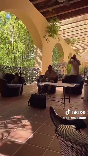 Compañeros de trabajo en #RivieraMaya 🐒