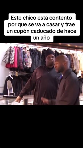 Este chico está contento por que se va a casar y trae un cupón caducado de hace un año | Moto Payasito
