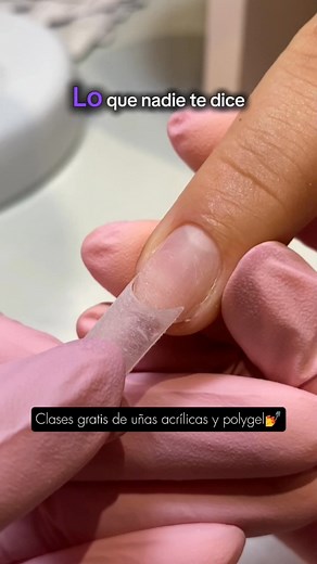 🎁Clases GRATIS de uñas acrílicas y polygel💅, únete dando clic aquí 👇 https://www.formaciondigital.lat/clases-manicura #nailart #manicure #uñasbonitas #uñasnaturales #nailsart #tutorial #belleza #naildesign #manicura | Uñas de ensueño