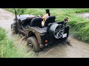 New Mahindra jeep stuck in mud 2022 | Punjabi girl driving & car stuck in mud