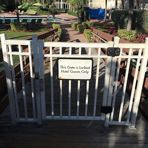 #Poolswiping: One Woman's Quest to Make Sneaking into Hotel Pools Go Viral