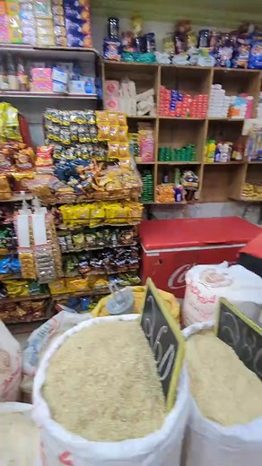 247K views · 3.1K reactions | 4U walo ny rack dy dia lykin lays walo ny abi tk nahi dia #business #rack #lays #fyp #gift | Haroon Shafiq Bake | Facebook
