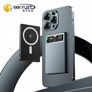 [Hot Item] Sw024 Wireless Charging Ultra Slim Powerbank for Daily Use with Multiple Interface