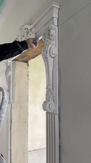 Montaj prim exemplar: model nou fixat în august