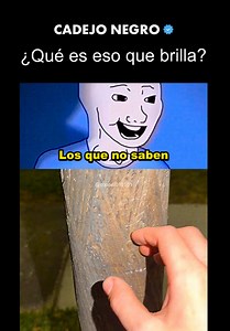 ¿Qué es ese brillo en su ropa y manos? 👻