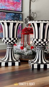 Just over here pretending I'm a MacKenzie-Childs artist! 👩🏼‍🎨 Seriously y'all.....the MC urns are SOOOOO gorgeous😍....but sooooo pricey! 🤑 We created these in our membership group and today on the blog I share with you a few of the tips and tricks so you too can dive deep into your black 🖤 and white 🤍 checked MC addiction....without destroying your Christmas 🎄 budget! Christmas budget?? 🤔 Is there a Christmas budget? 🤷🏼‍♀️ Tap the link and head to my blog site to give it a read ➡️ htt