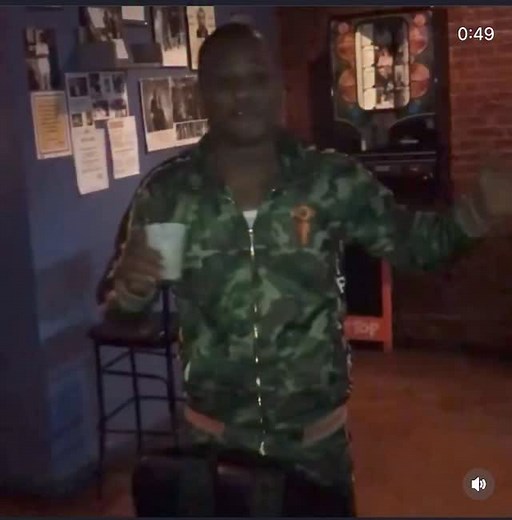 #TBT 2019 Breaking Day in Aunty Bar “Lorraines” with @mr_camron talking about when @maxb140 Come Home with Kieth Slob….. “This Page Toxic Not Me” | Michael Mk Drayton