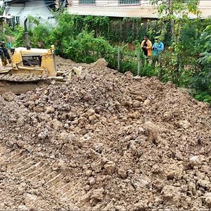 Compilation Video Bulldozer Stuck, Dump Truck 5T Stuck, Bulldozer Recovery Dump Truck, Truck Recovery Bulldozer Stuck | BulldozeR PoweR