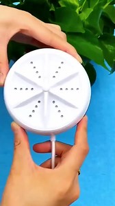 ПРЕНОСИМА ПЕРАЛНА МАШИНА TURBOWASH™ 識 Нашата преносима пералня значително ще опрости ежедневните ви домакински задължения!  https://vigoshop.bg/продукт/portable-usb-washing-machine-turbowash-2?sp=7734i007 | vigoshop | Facebook