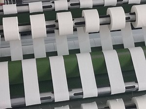 [Hot Item] Medical Cotton Bandage Tape Slitting Machine Adhesive Plaster Making Machine