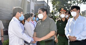 Bài học về sự đoàn kết và nêu gương