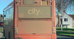 Plymouth Citybus defends having dirty windows