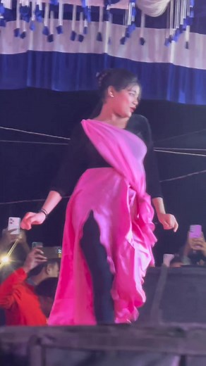 রাজা জি বাজা বাজি: মেয়েদের নাচের ভিডিও