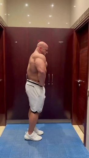 BIG RAMY update from coach Chad Nicholls: "TEAM MAYHEM UPDATE: normally I don’t like to post a lot of updates but @big_ramy progress this week was so good had to share with everyone - right now he is a machine blinders are on and it’s all about the work - his mindset is so amazing right now it’s just crazy - I can guarantee this is the best he’s ever looked at 325 pounds" | Muscle Insider