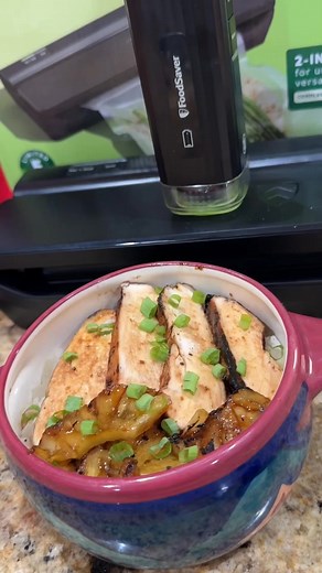 #AD Asian Marinated Grilled Chicken and Rice Bowl using my New @foodsaverbrand 2-in- 1 Handheld Vacuum Sealer!This baby does it all and marinates in MINUTES!! Marinade: 1/2 - Cup of Soy Sauce 4 - Tbsp of Sesame Oil 4 - Tbsp of Brown Sugar2 - Tbsp of Minced Garlic2 - Tbsp of Ginger Paste1 - Tbsp of Mirin Mix all ingredients together and pour over chicken. #foodsaver #foodsaverpartner #chicken #rice | Bama Grill Master