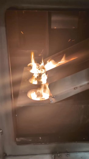 Check out the roaring fire from the fire pots in the FEC750!! #cookshack #fasteddy #ifyouknowyouknow #SmokinSeason #MadeInUSA #pelletsmoker #BuiltToLast | Cookshack Inc.