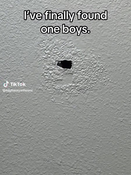 Exploring Gloryholes in Amsterdam: A Unique Experience