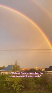 🌈 Curcubeul este un fenomen optic care apare atunci când lumina soarelui este refractată și reflectată în picături de apă din atmosferă. Acest fenomen produce o bandă colorată în formă de arc pe cer, formată din culorile spectrului vizibil: roșu, portocaliu, galben, verde, albastru, indigo și violet. Curcubeul apare de obicei după ploaie, atunci când soarele strălucește în timp ce picăturile de apă rămân suspendate în atmosferă. 🌈 Curcubeul este considerat un simbol al speranței și al promisiu