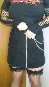 do you like emo girls with big titties?