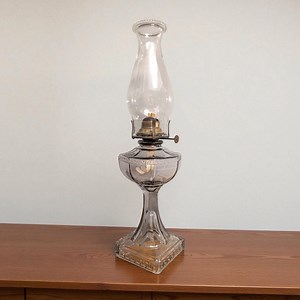 Antique Oil Lamp, Oil Lantern, Table Oil Lamp With Greek Key Glass Pattern Ca 1915 Queen Mary Burner, Dominion Glass Recessed Brass Collar - Etsy UK