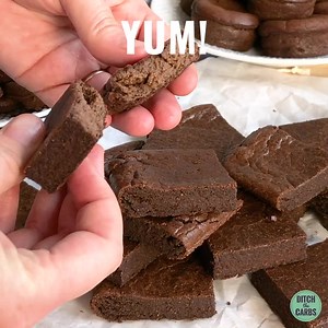 1.1K views · 13 shares | The BEST BLENDER recipe for  chocolate keto brownie (dairy-free version) ... and it can be made into quick cupcakes too. PRINTABLE RECIPE: https://www.ditchthecarbs.com/keto-dairy-free-brownie-video/ | Thinlicious | Facebook