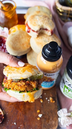🌟Mayo Biscuits🌟 These tender, moist and pillowy soft homemade biscuits will pleasantly surprise you! They’re made using Mayo instead of butter, they come together in one bowl and they are fool proof for any beginner baker. We LOVE these biscuits made using @chosenfoods 100% avocado oil 🥑 They make quality Mayo, sauces, oil sprays, chocolate spreads and more. And I’m sure you noticed how endlessly we use them :) So to make these foolproof tender biscuits today, we used the 100% avocado oil may