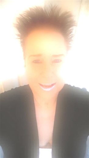 Patricia D. Bokowski on Instagram: "“A woman who cuts her hair is about to change her life.” - My #1 piece of advice to my clients ✂️✂️✂️ #photooftheday . . . . . #instagram #fashion #reels #hair #haircut #hairstyles #makeup #model #instamood #instafashion #love #cute #girl #bestoftheday"