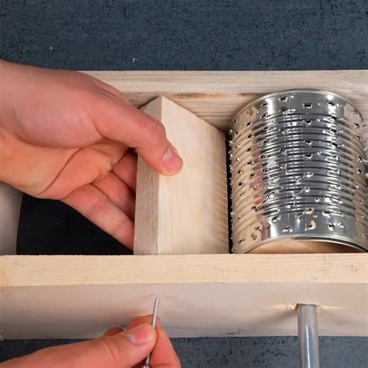 DIYing the coolest kitchen utensil you've ever seen!😍 | Bee Inspired