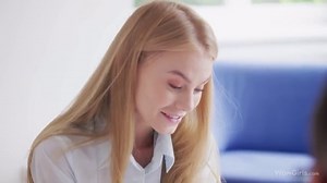 Blonde For Plus 8324 - Nancy A