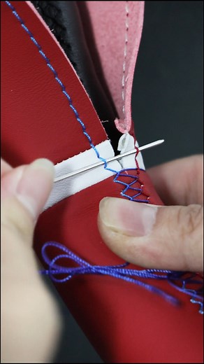 Sewing Process #sewing #diy #steeringwheelcover #steeringwheel #automotive #handmade #carinterior #arcyay | Arcyay