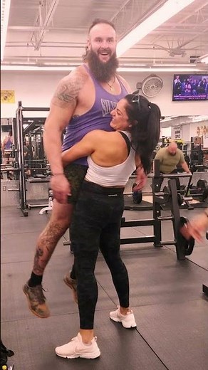 Braun Strowman Raquel Rodriguez Breakup | Strowman Finds New Girlfriend 😱😱