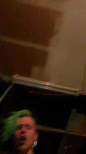 Tumor (@tumortasticc)’s videos with Fish In The Pool - Frozen Silence