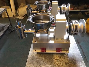 [Hot Item] Feeding Machine Vibration Type Weightlessness Feeder