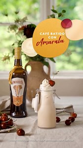 ¡Deseo culposo de fin de semana! 🤤😍👌 Simplemente irresistible…. ¡Toma nota de los ingredientes de inmediato! 📝Ingredientes: 3 bolas de helado de vainilla 120ml de café fuerte o espresso 120ml de Amarula Cream Crema batida 1 cereza 📋Preparación: Agregar todos los ingredientes en una licuadora. Mezclar y servir en un vaso. Cubrir con crema batida y decorar con una cereza. #Amarula #AmarulaBolivia #HechoEnÁfrica #AmarulaCream | Amarula