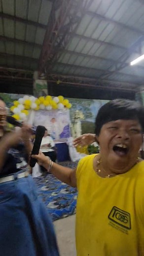 Bulawanong mga mensahi sa among sakristan mayor Joyjoy ug sa among madre cacao Patring ngadto sa among pinilanggang pari Fr. Roy Reambonanza Makalingaw bisan inig homan mingaw kay,mingawon nami nimo Padre! | Katolikong Dasig