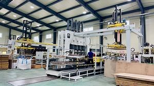 [Hot Item] Horizontal Vertical Short Cycle Laminating Press Melamine Chipboard MDF Production Press Machine